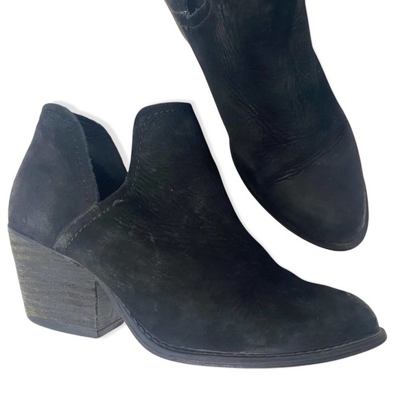 Steve Madden Adelphie Womens Ankle Boots size 6.5M Black Distressed Leather - Picture 1 of 10
